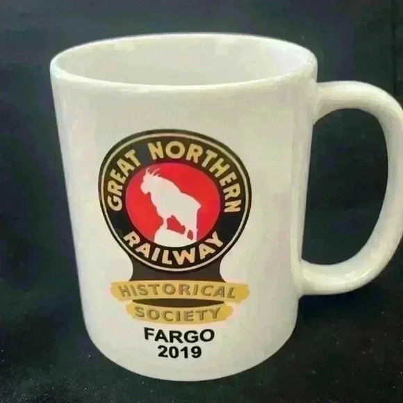 Great Northern Railroad Historical Society Coffee Cup GNRHS FARGO 2019 - Picture 2 of 4